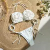 Kvinnors badkläder sexig 3d blommig mini bikini set med triangulär tvådelar vadderad thong baddräkt kvinnor baddräkt bikini baddräkt j240510