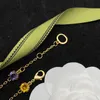 Braclet de mode Luxury Luxurage de la lettre de diamants de plusieurs couleurs Bracelets de créateurs pour femme Gift Bijoux d'anniversaire de la Saint-Valentin à 309 V