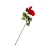 Decoratieve bloemen Lifelike Rose Simulative Artificial Bouquet Layout voor Wedding Party Festival Home (Rood)