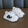 Sneakers 2022 Autumn New Baby Shoes 1-9 Soft Soled for Boys and Girls Korean Leather Sports H240510