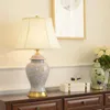 Lampes de table de style européen lampe en céramique tout tissu cuivre décoratif américain salon de chambre à coucher