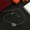 Дизайнерские ювелирные изделия Классика H warren v Письмо полное бриллиантовое ожерелье женского модного с высоким дизайном аксессуары