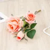 Fleurs décoratives en soie artificielle Real Touch Rose Branche de mariée Propographies d'accessoires Home Garden Living Room Arrangement de fleurs Décoration