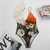 Women's Swimwear Printed floral swimsuit womens one-piece pleated swimsuit 2024 womens deep V bikini summer beach swimsuit womens swimsuit J240510