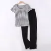 Vêtements de nuit pour femmes Stripe de pyjamas Pyjamas Sleep Lounge Portez des pyjamas à manches courtes Ensembles Polyester 3xl Home Clothes avec poitrine rembourrée