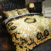 Designer Bettwäsche -Muster -Sets 4pcs/Set Golden bedrucktes Seiden Königin Kingsize SIVET -BED -BED -BED -Miehkissenzapfen