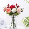 Decoratieve bloemen Lifelike Rose Simulative Artificial Bouquet Layout voor Wedding Party Festival Home (Rood)