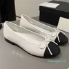 15a Nouvelles couleurs Femmes Ballet Flats Rison Designer de marque classique Toe Round Sweet Bow-noué DÉCORS TOUTES SAISONS À LA MARCHÉE À PLAT avec un confort doux Designer féminin