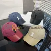 Fashin Denim Ball Cap Designer Leather Patchwork Baseball Cap Men de baseball Femmes Broderie Snapback Streetwear Hip Hop Caps