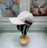 Chapeaux de créateurs pour hommes Chapeaux 2020 Nouveau nouveau Sell Favorite Summer Summer Handome Charm 8irk6793726