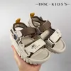 Sandals Chaussures pour enfants 2024 Été Nouvelle plage Middle et grande école Open Toe H240510