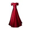 Robes de soirée rouge foncé longue robe de bal de bal de vraies photos en satin robes de fête scoop manches courtes zipper / lacets dos royal bleu, noir, marine noire