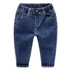 Брюки детские джинсы 2023 весна/лето новая мода эластичная детская одежда, мальчики с тонкими джинсовыми штанами