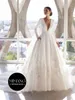 Robe de mariée principale en satin à manches longues 2024 Nouveau tempérament simple du tempérament des mariées en V Deep