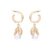 Boucles d'oreilles de cerceau bijoux de mode de métal irrégulier faux acrylique perles cerceaux fleures fleures florales gouttes de fleur de fleur pour femmes