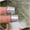 Ferramentas de artesanato Novas 10/1pcs costurando thimble dedo Protetor de metal agulha para a mão de bordado de bordado de trabalho Diretor de artesanato DROP DHXH7