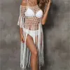 Vacations tenues pour femmes 2024 robe robe plage porte sexy fringe creuse pure bikini massif acrylique couverture de salle de bain