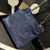 10A Fashion Nuovi modelli 23SS borsetta in denim mini spazzatura a tracota a tracolla di lusso a spalle per diamanti motivi per sacchetto per donne sacchetti di donna PKVC PKVC