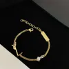 Bracelets de luxe classiques lettre de bracele y titanium acier avec designer diamant pour femmes cadeaux juifs femme or argent en gros ne pas fondre