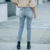 Jeans pour femmes en taille plus pour les femmes en denim solide trou droit Haute taille élastique mince adolescente vintage