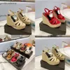 Ultra Kama Topuk Sandalet Kayma Kılıf Açık To Fashion Orijinal Deri Fabrika Pompaları Zarif Düğün Orijinal Baskı