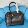 Luxusdesignerin Diana Bag Bambus Tasche Mini Größe Top Griff Bag Lady Tote Neue Mode Frauen Crossbody Shouler Geldbörsen 8 Farben 10a