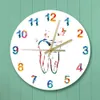 Orologi da parete Dental Care WaterColor Printing Clock utilizzato per il logo professionale decorativo in cliniche Q240509