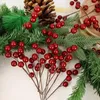 Fleurs décoratives 1 / 10pcs Berries Artificiales Berries Branches avec 5 têtes Branche Bouquet Red Holly Berry Stamily Plants Home Christmas Party Decor