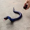 RC Snake Realistisch Toys Infrared Receiver Electric Simuled Animal Cobra Viper Toy Joke Trick Trut Mischief For Kids Halloween 240506