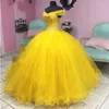Modern Belle Askepott Yellow Quinceanera Dresses 2019 Vestido de Off The Shoulder Crystal veck Princess Ball Balls Cheap Sweet 16 D 250L