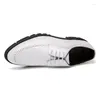 Chaussures habillées Business White Career Brogue pointu pointu de l'orteil