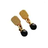 Boucles d'oreilles en peluche moderne JEWELRY 925 Silver Needle Metal Gold Couleur 2024 TRENDE BALLE BRASS BRASS de haute qualité Fro Femme