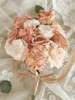 Dekorativa blommor Yan Fall Champagne Artificial Flower Combo Box med stjälkar för DIY Wedding Bridal Bouquet Baby Shower Floral Arrangement