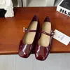 Sapatos casuais para mulheres planícies sola couro Mary Jane elegante raso raso vermelho preto caussures femme verão primavera outono