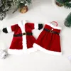 装飾的な置物クリスマスワインボトルカバーセットレッドベルベットドレスバッグスリーブサンタクロースコスチュームクリスマスイヤーディナーテーブル装飾
