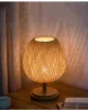 Bordslampor bambu vävning lampa kreativ handgjorda rotting sovrum restaurang sängkläder lampor kinesisk pastoral retro ljus