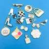 Mix 16pcsset Cartoon High Heeled Lipstick Handbag Shaped Emalj Dripping Oil Jewelry Charms hängen för DIY -halsbandsarmband 240507