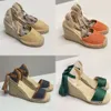 Designerinnen Frauen Keilplattform Sandalen Espadrille Schuhe echte Leder-Knöchel-Schnürmatelasse Espadrille Ladies High Heel Größe 35-41 mit Box 037