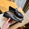 G3/14Model Men Slip On Men Dress Shoe Shoe Oxfords Business Designer Dresser Scarpe Nuovo Classico in pelle Lussuosa Campi per uomini Scarpe da uomo 2023