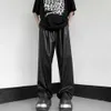 Pantalon masculin pantalon imperméable en faux cuir pantalon pour hommes en cuir fausse pantalon avec des jambes larges et la taille élastique pour le hip-hop adapté à la respirabilité des hommes2405