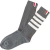 Chaussettes masculines printemps 22 Nouvelles chaussettes pour hommes et femmes du tube moyen mince à quatre barres TB TB Tissu standard Standard Coton Coton Basf A33Y