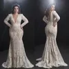 2020 Plus Size Mermaid Wedding Jurken V Nek Appliqued kralen Lange mouwen Bridale jurken Sheer Back Ruffle Sweep Train Vestidos de Novi 243s