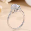 925 Anneau en argent sterling pour les femmes clignotant 2Ct Moisanite Diamond Ring Fashion Silver Jewelry Anniversary Gift Bridal Ring