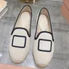 Runde Zehen Frauen neue Ankunft Flat Shoes Runway Klassische Marke Designer Slip im Frühling Sommer draußen weiche bequeme Slipper für Frauen