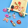 Mix 16pcsset Cartoon High Heeled Lipstick Handbag Shaped Emalj Dripping Oil Jewelry Charms hängen för DIY -halsbandsarmband 240507