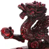 Dekorative Figurenharz Chinesische Drache Statue Rotholz Farbe Geschnitzter Tierkreis Figur 2024 Jahr Das Dekoration Glücks Reichtum