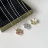 925 Silver Full Diamond Clover Necklace For Women Europe och USA Fashion Sweet Temperament Ladies Famous Brand Jewelry Gift 240507