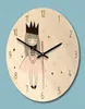 Relógio de parede de figura impressa em madeira Relógio adorável garota recaro de pared sala de crianças ambiental silent horloge y2001097600936