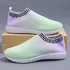 Casual Shoes Kvinnor Fashion Wear Resistant Non-Slip Breattable Outdoors Lightweight Female Sports Sneakers Stor storlek 35-44