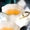 Cups Saucers 180 ml Bone China Nachmittag Tea Tasse Hochwertige goldene britische schwarze Kaffee und Set Keramik-Espresso-Tassen